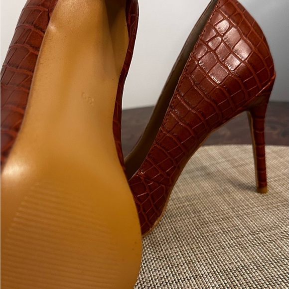 Shoes/Heels size 39 - Picture 4 of 4